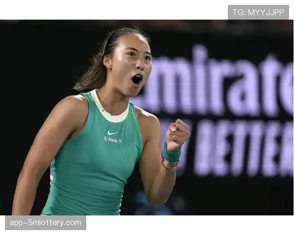 澳大利亚网球公开赛：中国选手郑钦文挺进女单四强